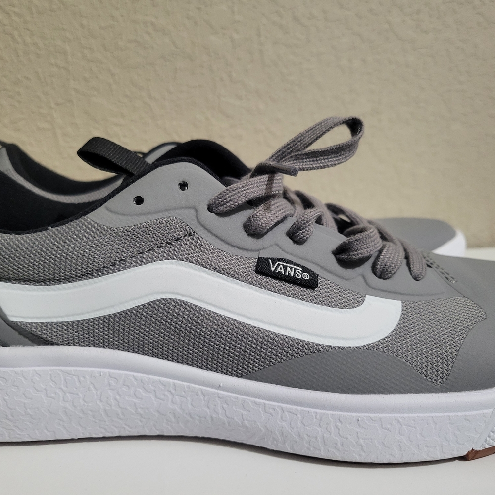 Vans Men's Gray Sneakers